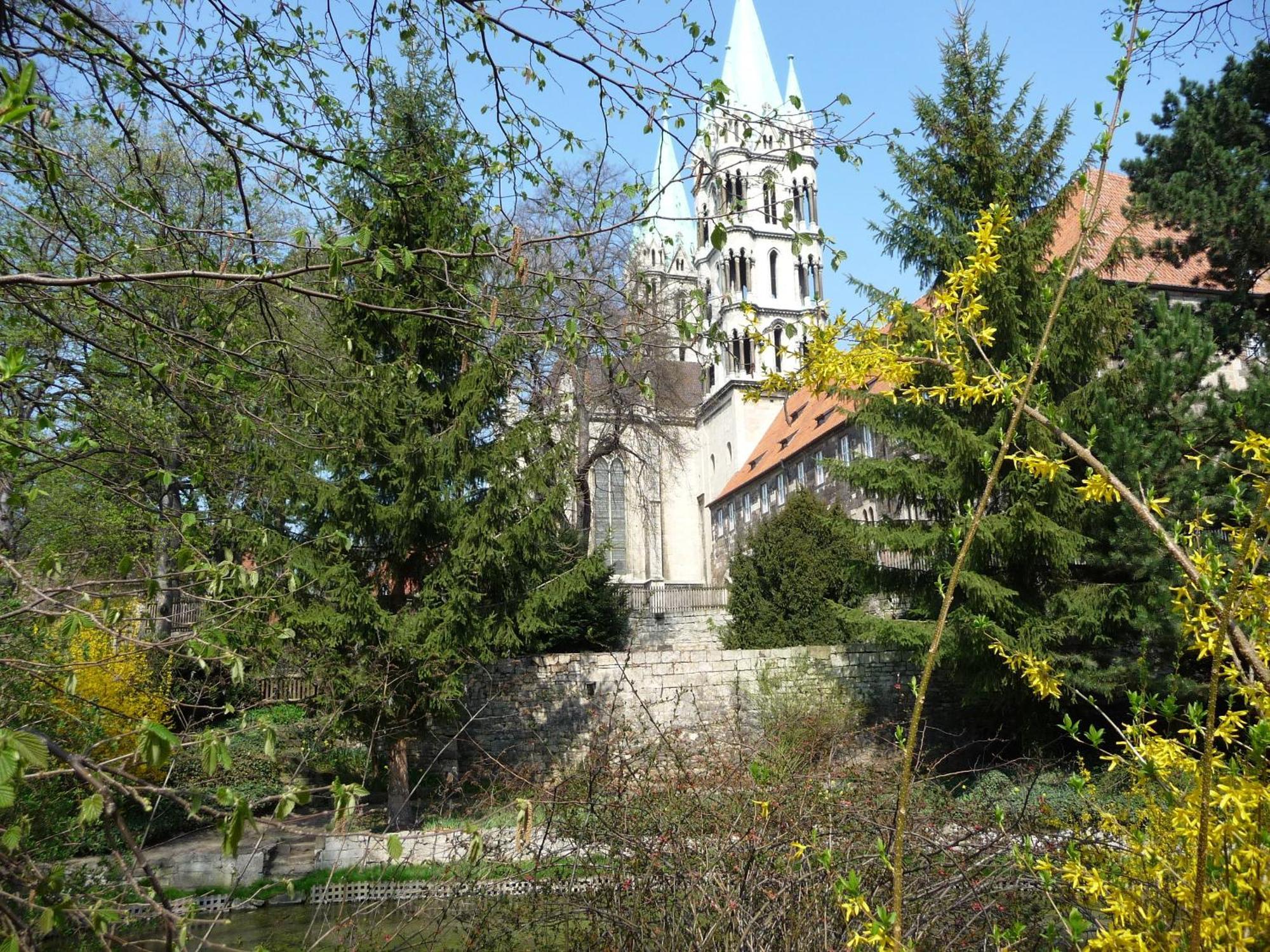 Hotel Garni Zum Rebstock Naumburg  Exterior photo
